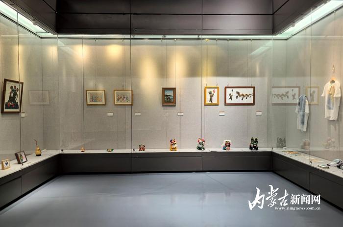 沿黄九省区民间工艺美术精品展在内蒙古美术馆开展  第8张 沿黄九省区民间工艺美术精品展在内蒙古美术馆开展  第8张