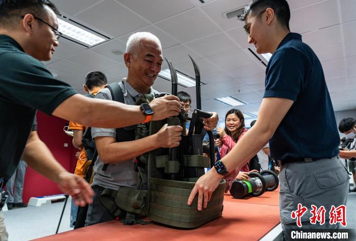 香港特区廉署“开放日	”邀市民了解五十载峥嵘  第10张