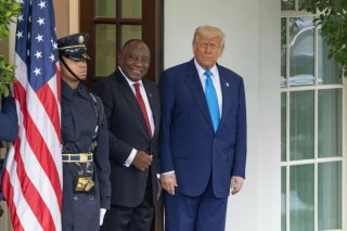 惊呆全球:特朗普竟给来访总统设鸿门宴