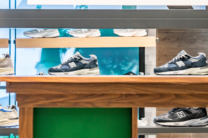 巴菲特加持的跑鞋Brooks新财季在中国销量翻番  第2张 巴菲特加持的跑鞋Brooks新财季在中国销量翻番  第2张