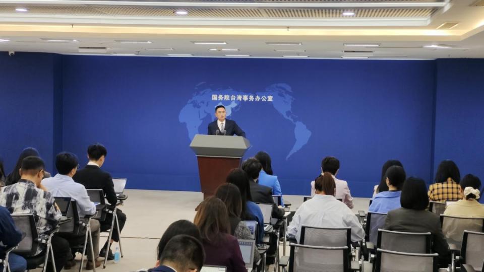 赖清德“卖台跪美”	，特朗普却提及“统一”  第1张