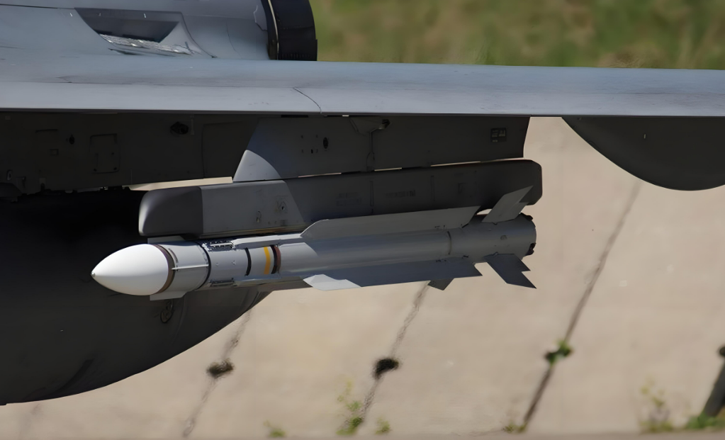 讲武谈兵|视距外的狙杀:从印巴空战谈谈超视距空战 第3张 讲武谈兵|视距外的狙杀:从印巴空战谈谈超视距空战 第3张