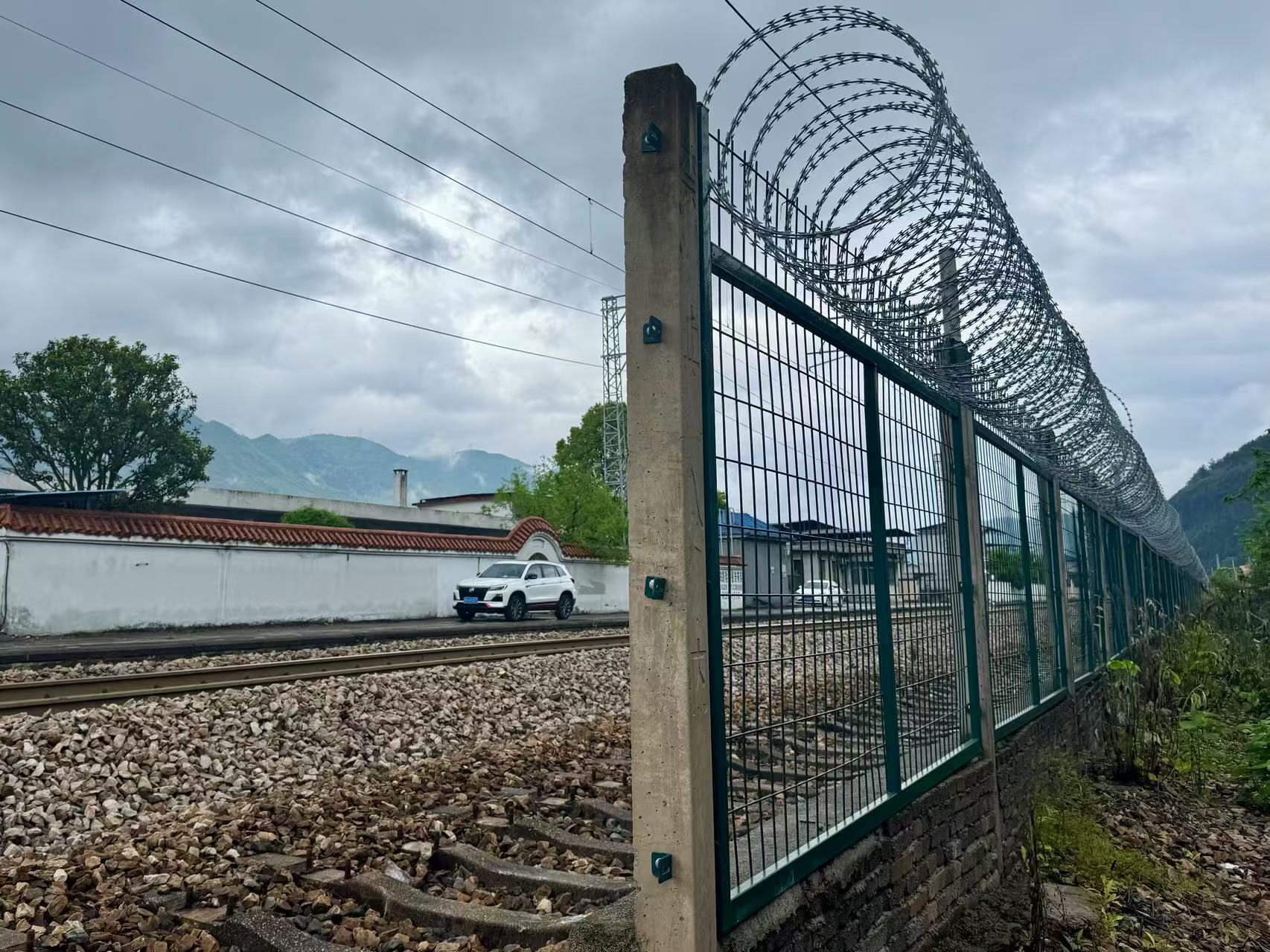 界面调查｜铁路穿村而过：一个湘西村庄与17起火车撞人事故  第11张