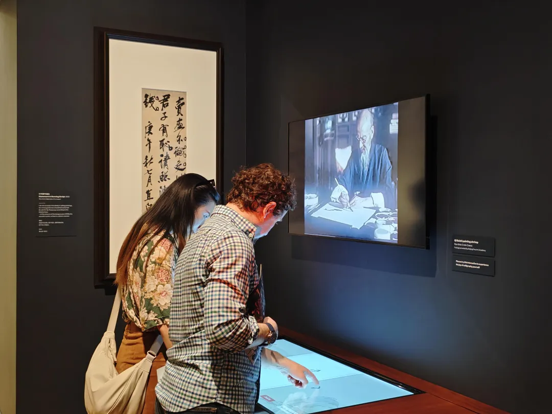 齐白石精品在波士顿展出，“白石画屋”呈现水墨挥洒  第11张