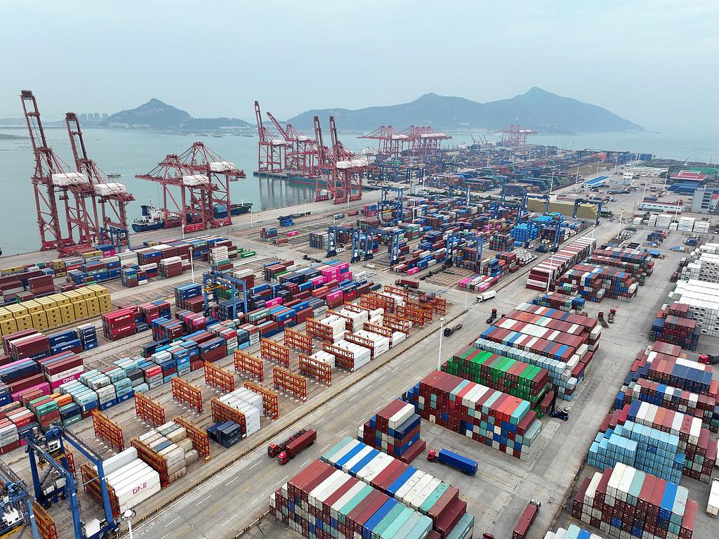 集装箱预定量激增277%！美企疯狂囤货争抢中国货物  第1张