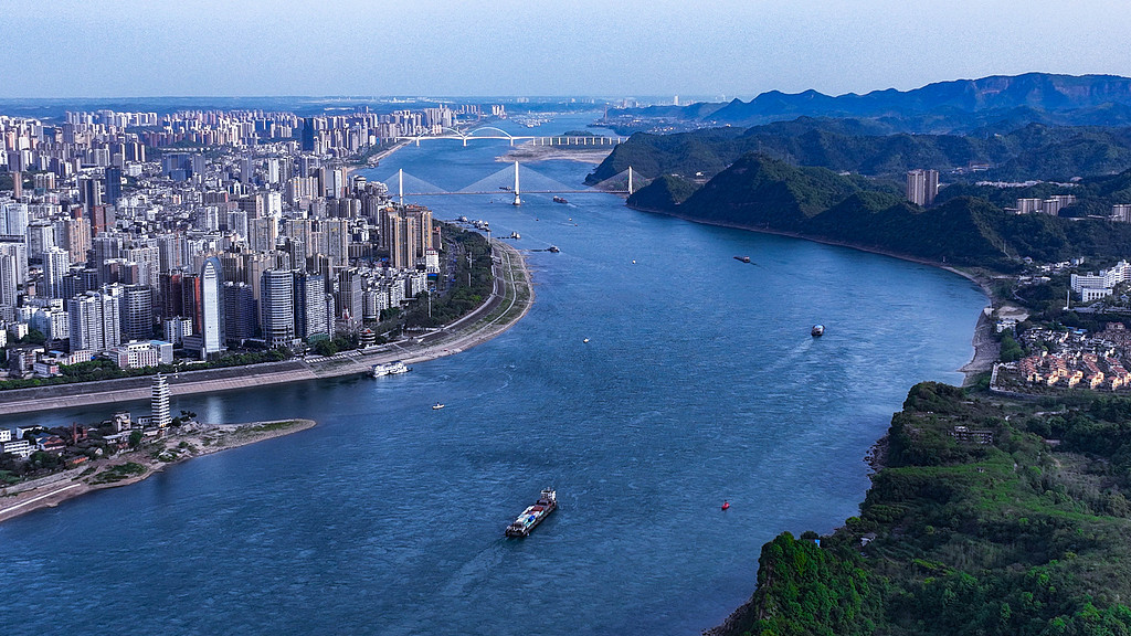 宜昌谱写新叙事:长江大保护与高质量发展如何相互成就 第1张 宜昌谱写新叙事:长江大保护与高质量发展如何相互成就 第1张