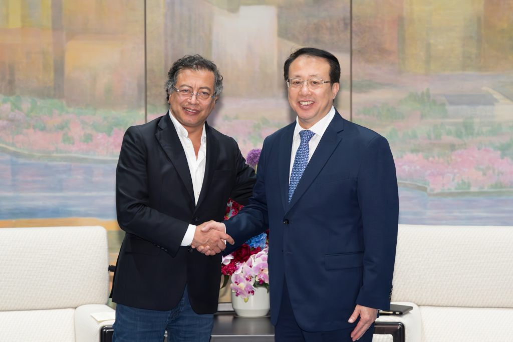 龚正会见哥伦比亚总统佩特罗 第1张 龚正会见哥伦比亚总统佩特罗 第1张