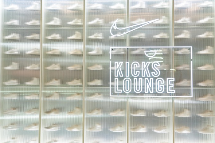 中国市场增速下滑、库存上升，即将退市的斯凯奇下一步去向何方？  第6张