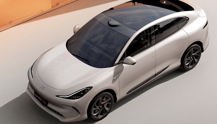 一周新车盘点 | 小米推出SU7高性能Ultra车型 2025款小鹏G6正式亮相  第10张 一周新车盘点 | 小米推出SU7高性能Ultra车型 2025款小鹏G6正式亮相  第10张