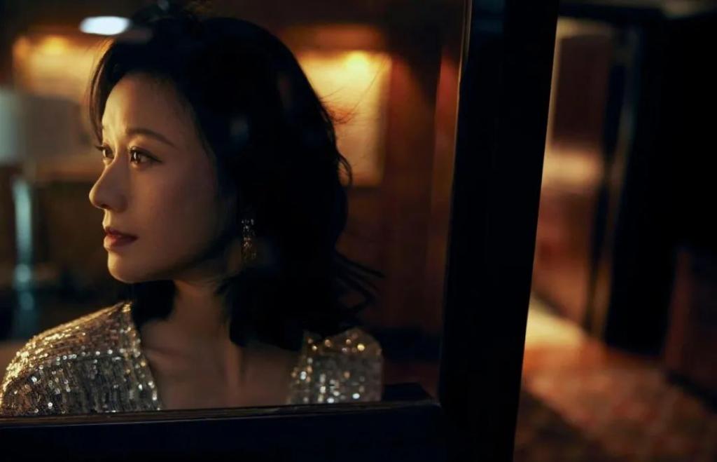 倪虹洁，不想再做傻子  第1张