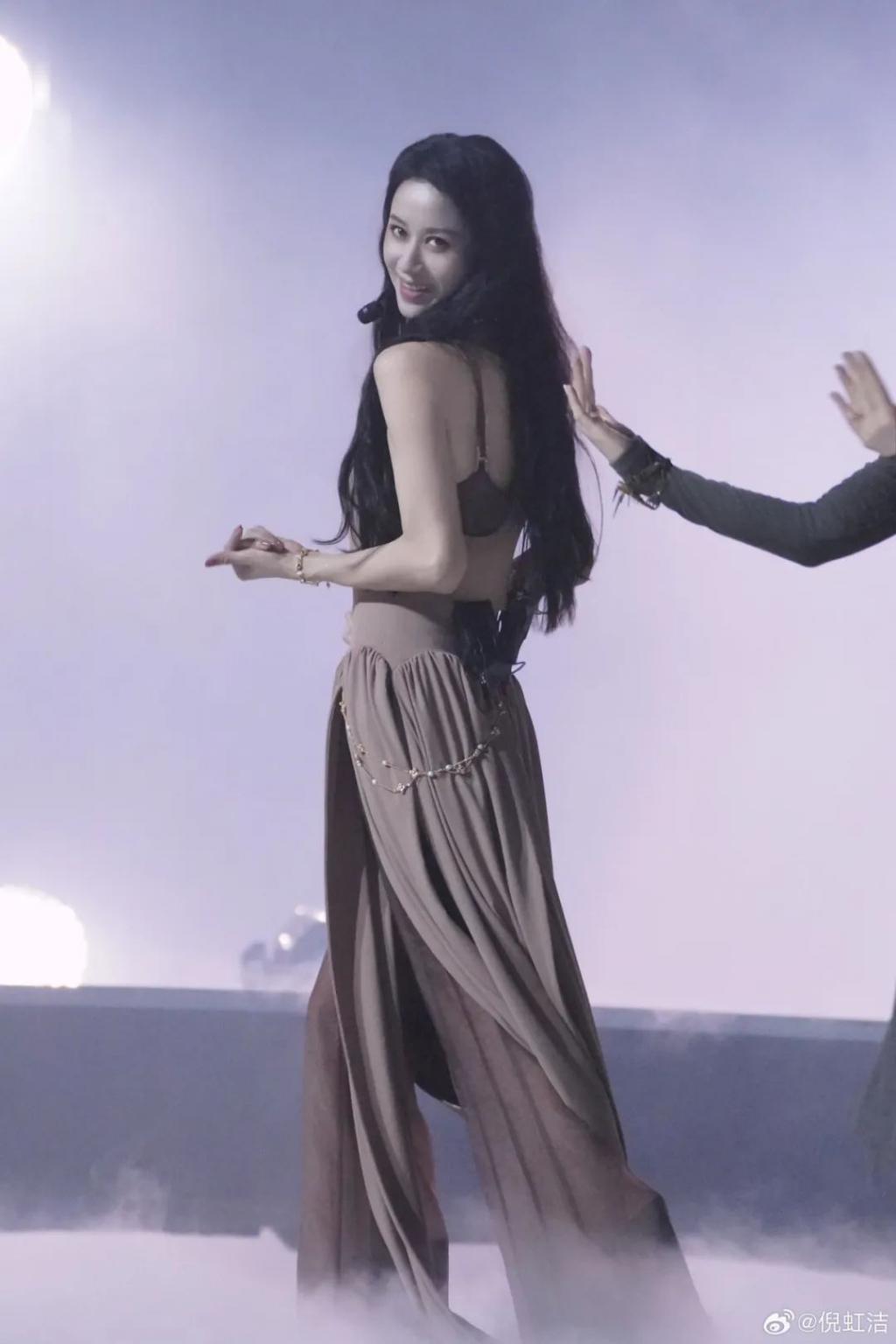 倪虹洁	，不想再做傻子  第8张