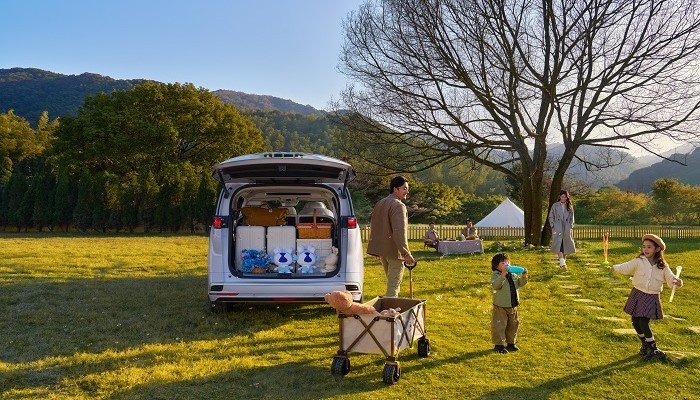 一周新车盘点 | 2025款腾势D9全系标配高阶智驾 新款长轴宝马5系引入V2X技术 第3张 一周新车盘点 | 2025款腾势D9全系标配高阶智驾 新款长轴宝马5系引入V2X技术 第3张