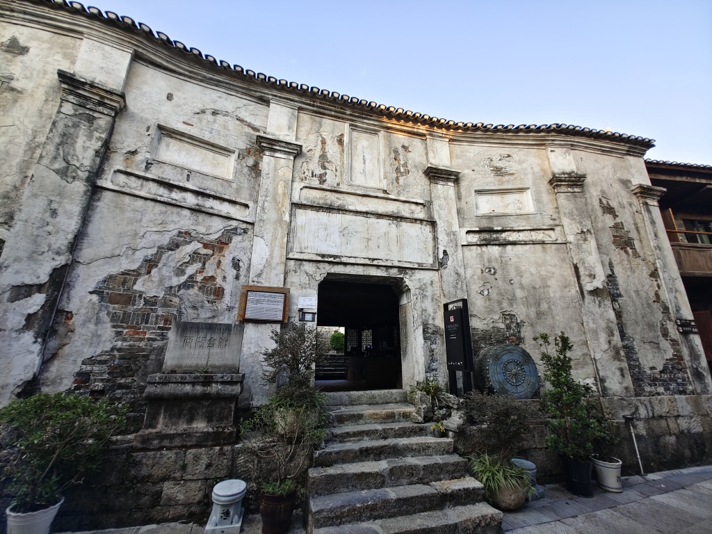 贞丰古城:新垣旧梦间的商脉与烟火  第3张 贞丰古城:新垣旧梦间的商脉与烟火  第3张