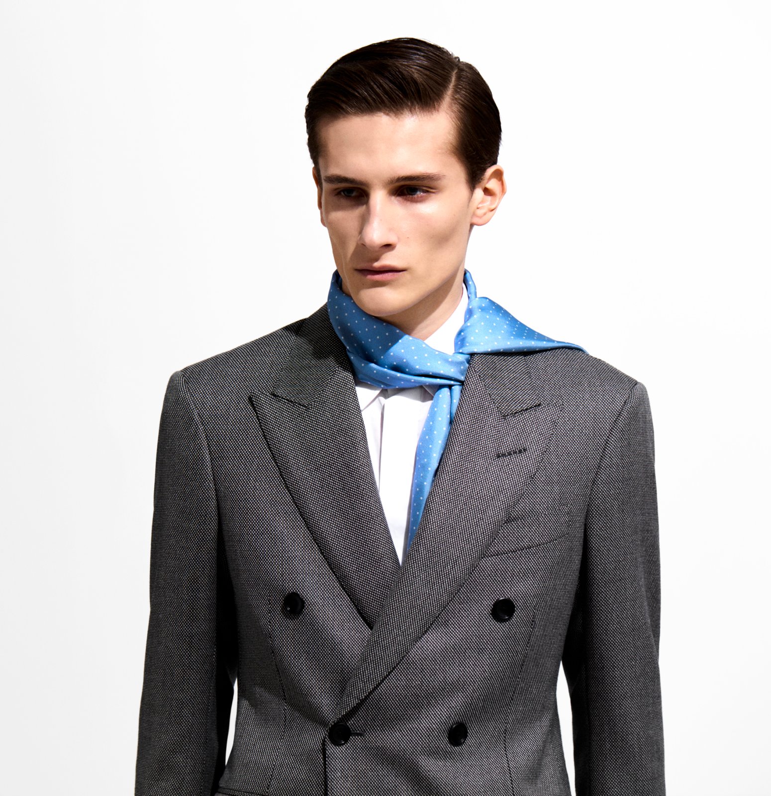 古驰在上海为竹节包举办展览	，泡泡玛特盯上了《海绵宝宝》｜是日美好事物  第9张