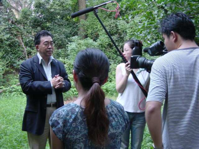 纪念｜脖子上挂着红领巾的陈逸飞  第4张